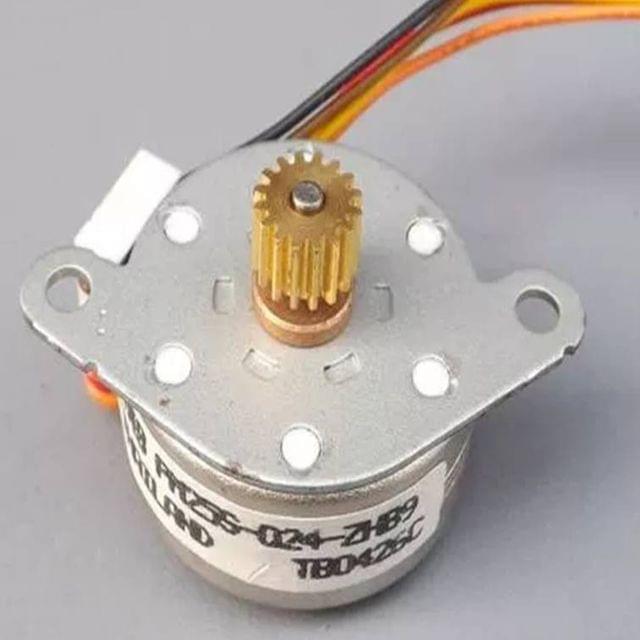 Stepper Motor 3.75° Step Angle 0.65 Kgcm Torque